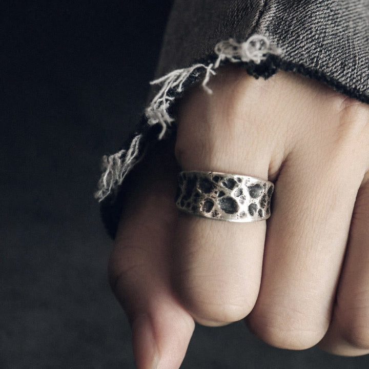 Buddha Stones 925 Sterling Zilveren Ring met Bobbelstructuur - image 1