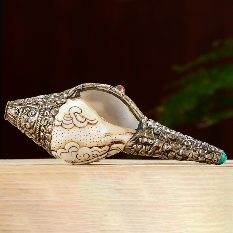Tibetaanse handgemaakte gegraveerde Shankha Boeddha schelp decoratie, symbool voor welvaart en positiviteit. - image 3