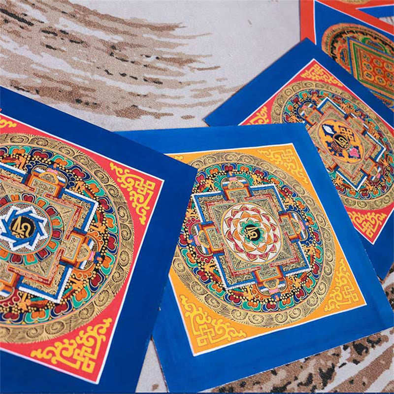 Buddha Stones Tibetaanse handgemaakte Thangka -schilderij, zegening Thangka blind box met willekeurig kleurenpatroon - Mandala-stijl van 26 cm (willekeurig patroon) - image 0